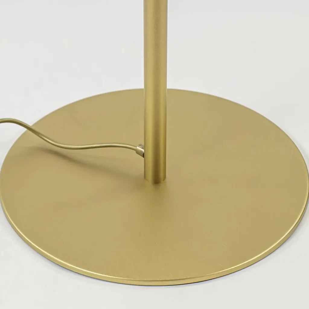 Chique vloerlamp mat goud met mat witte glazen kap>Straluma Shop