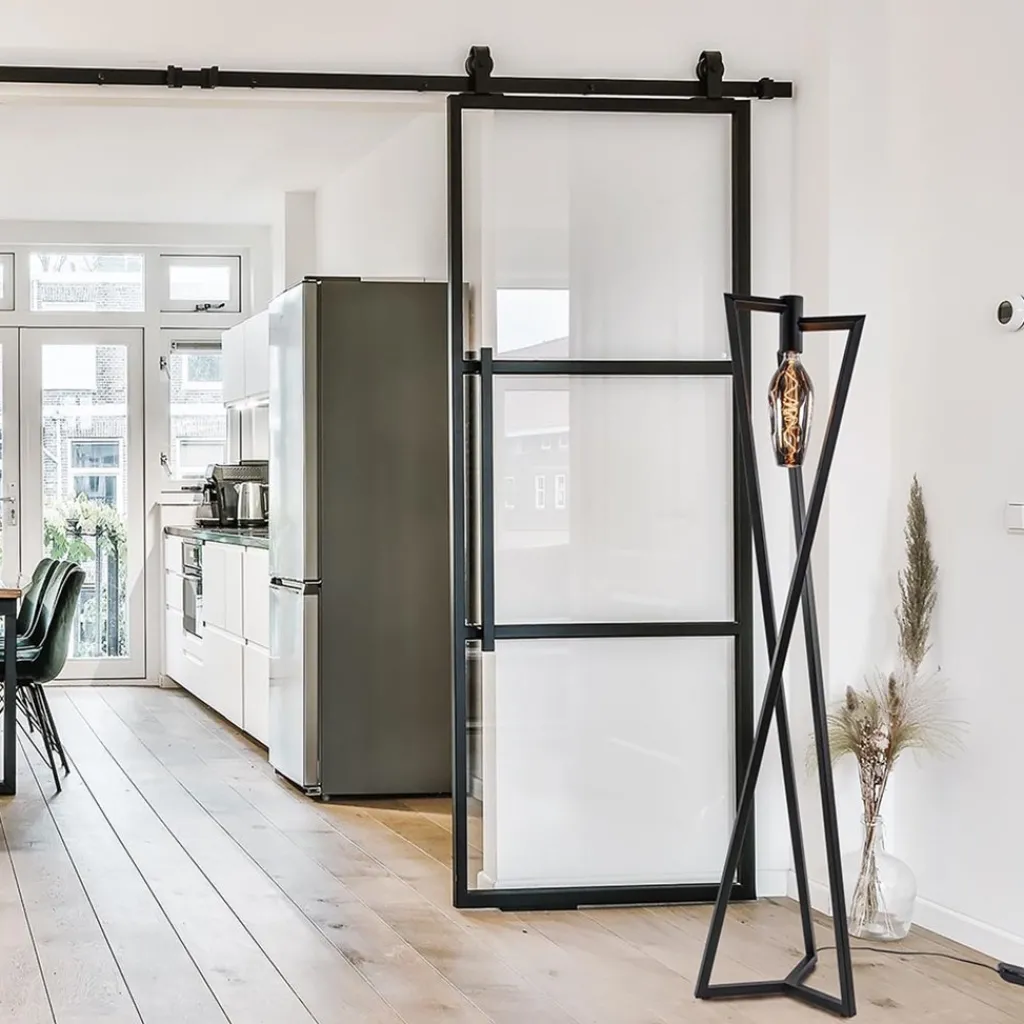 Design vloerlamp Taranto zwart metaal dimbaar>Straluma Clearance