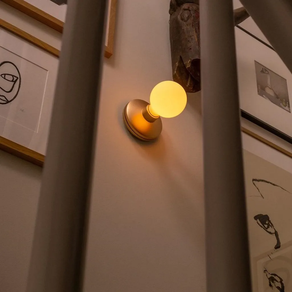 Dimbare wandlamp op batterij goud met frosted>Straluma Cheap