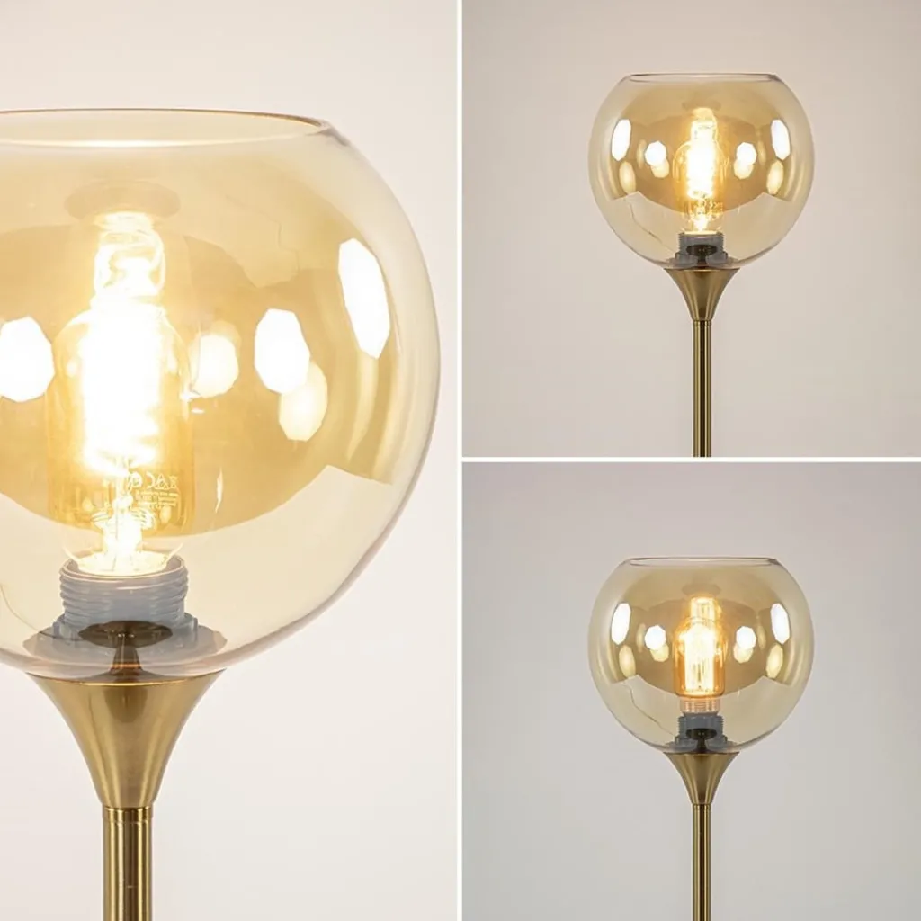 Gouden tafellamp met amber glazen bol 20 cm>Straluma Sale
