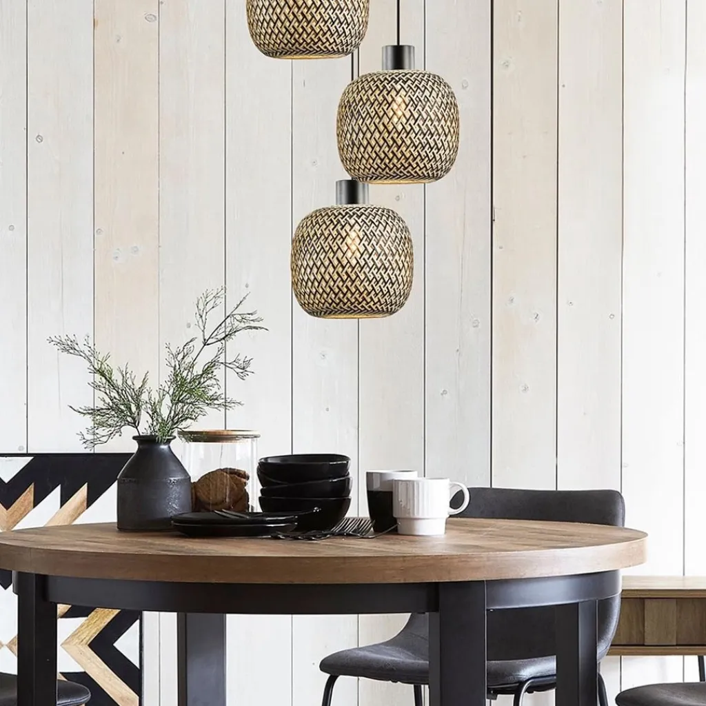 Ronde 3-lichts hanglamp zwart met bamboe kappen>Straluma Clearance