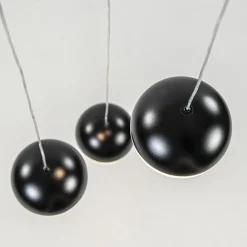 Ronde 3-Lichts LED hanglamp met zwarte bollen dimbaar><noscript><img width=