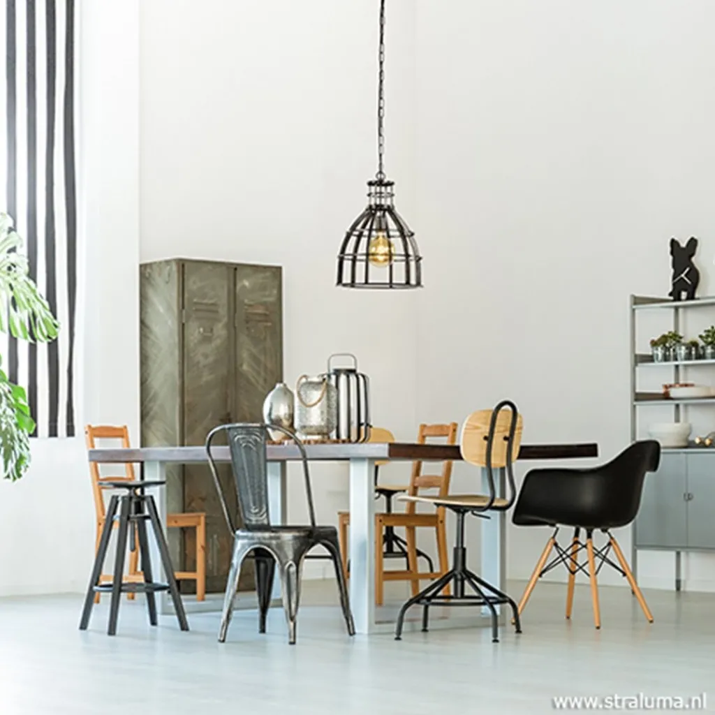 Ruw metalen hanglamp antiek zwart>Straluma Online