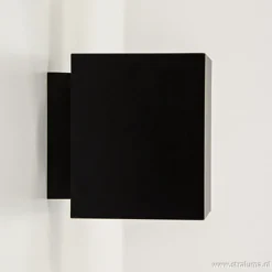 Wandlamp kubus zwart/goud>Straluma Sale